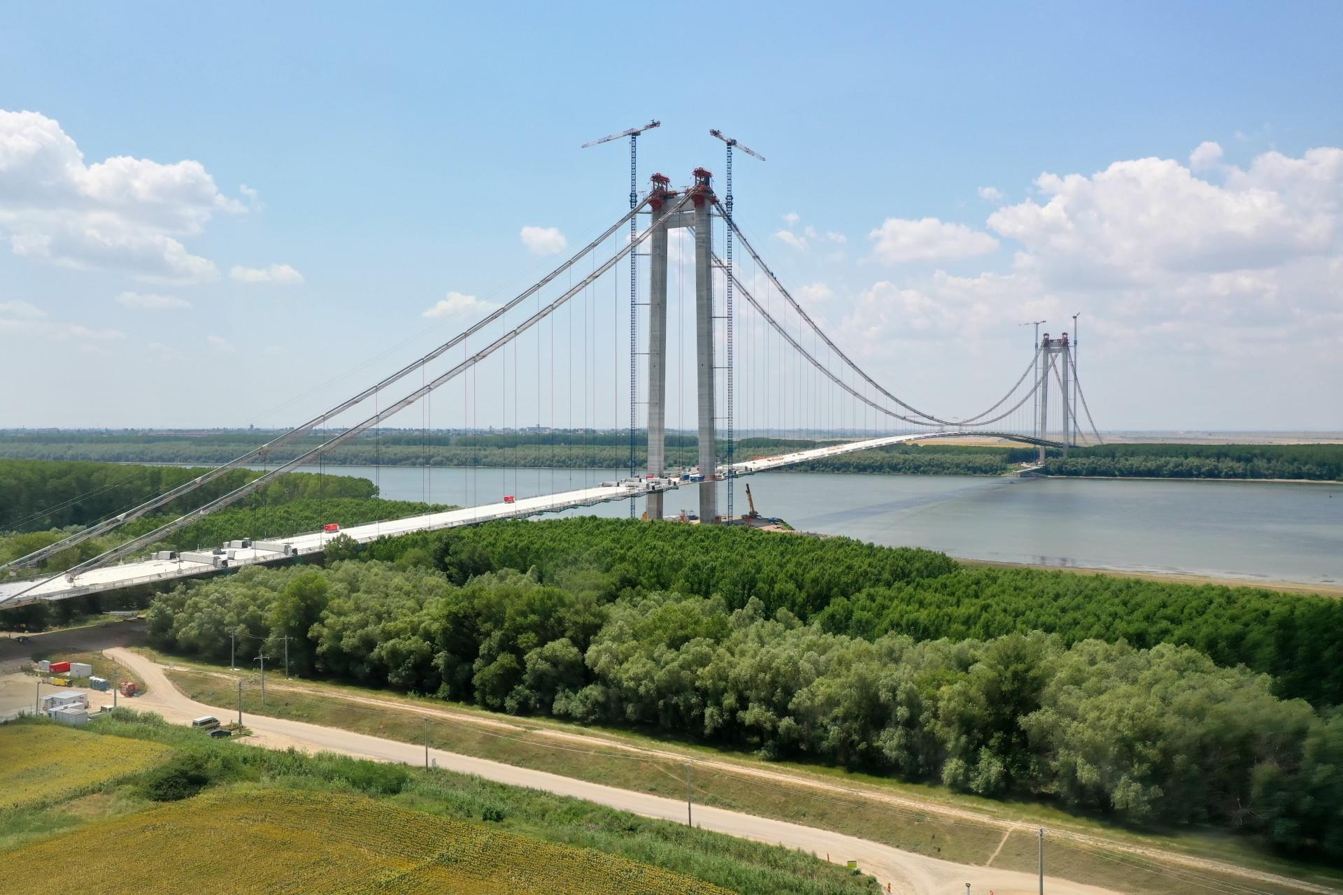 Ponte sul Danubio a Braila (Romania)